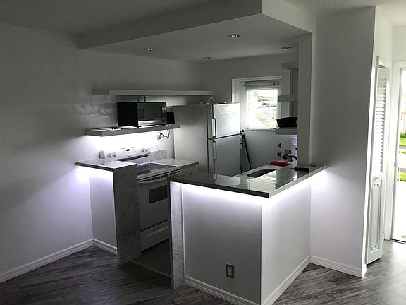 2nd image of 1117 Lake Ter APT 209