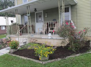 962 Greenbrier Ave, Ronceverte, WV 24970