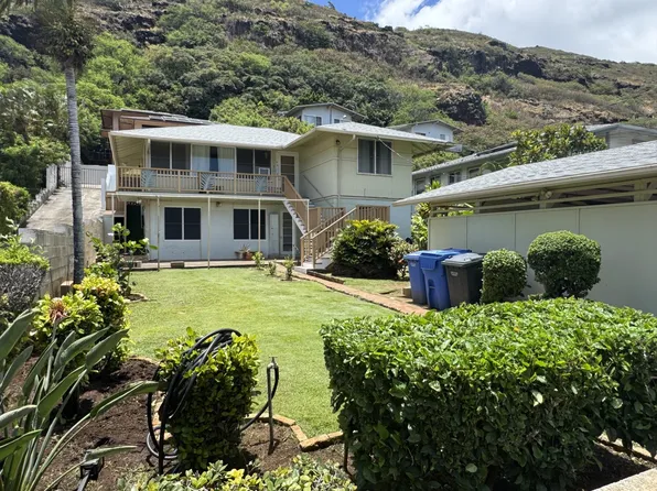 258 Moomuku Pl APT A, Honolulu, HI 96821