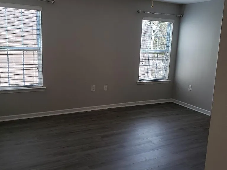 4176 Long Arrow Dr — Photo 10