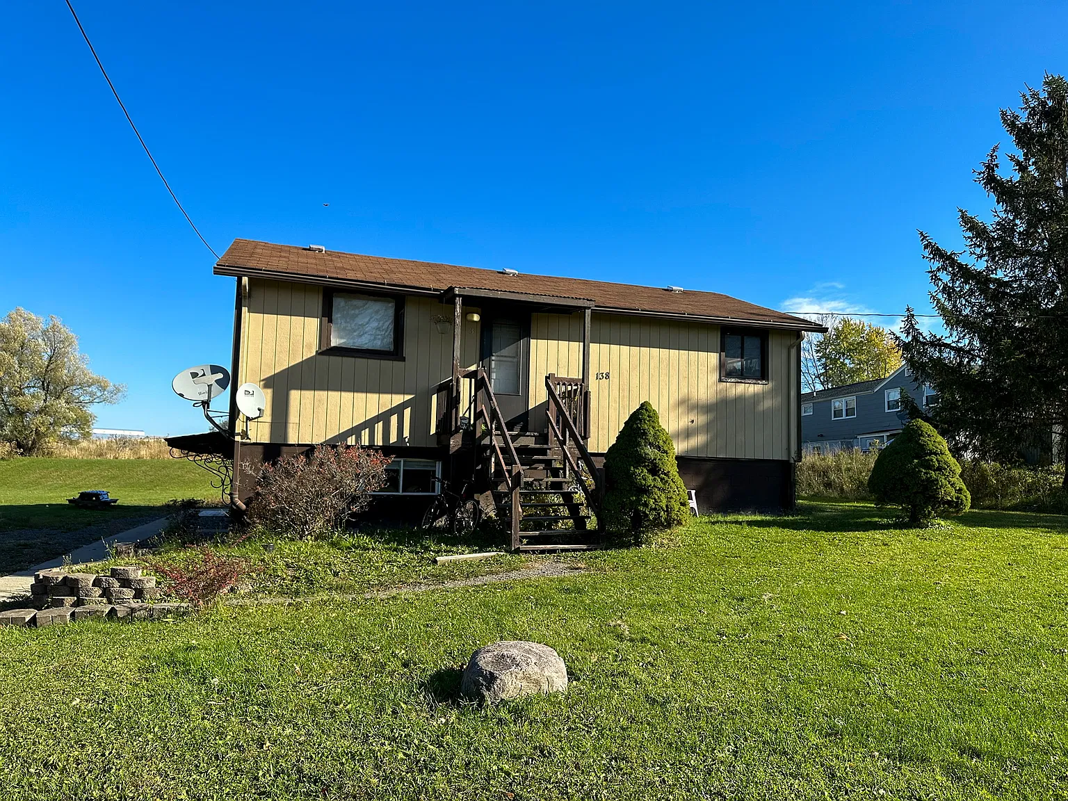 2 bed, 650 sqft, $1,650 — Photo 1