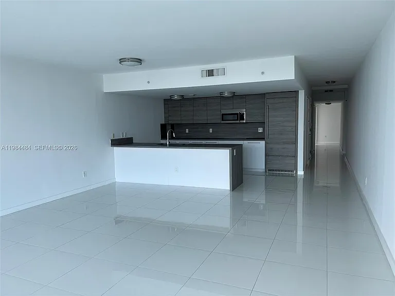 400 Sunny Isles Blvd #1105 — Photo 6