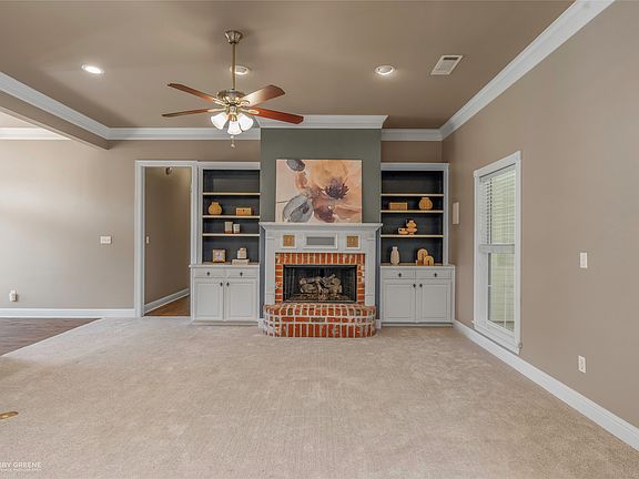 3rd image of 5814 Caspiana Ln