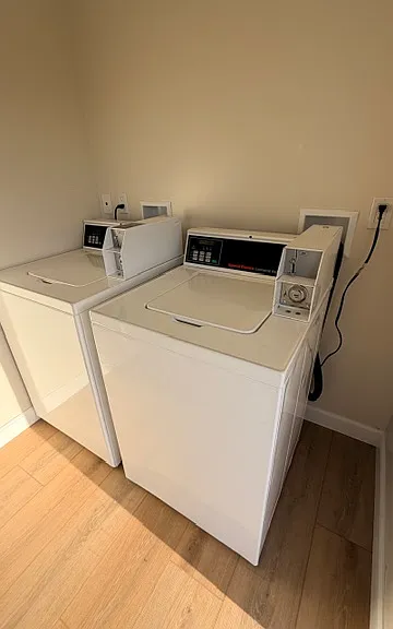 2638 N Frederic St #201 — Photo 55