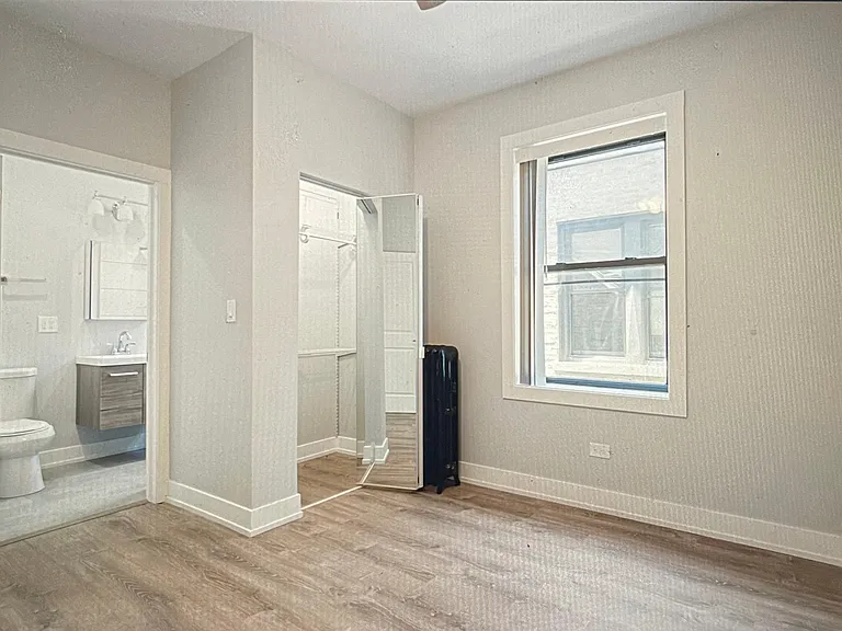1318 W Birchwood Ave #2 — Photo 5
