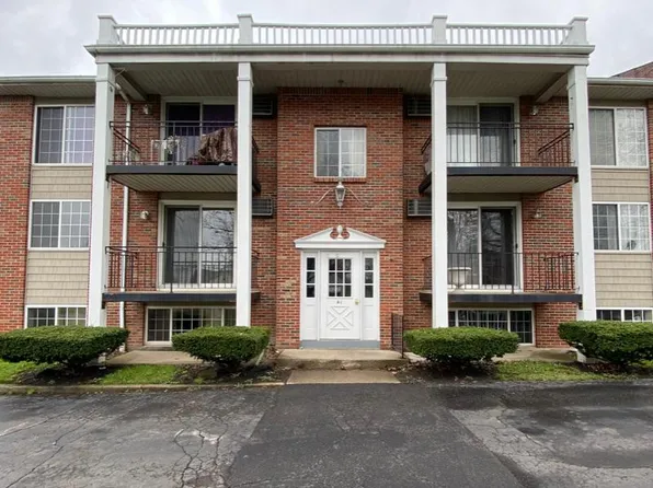 41 McConkey Dr APT 3, Buffalo, NY 14223