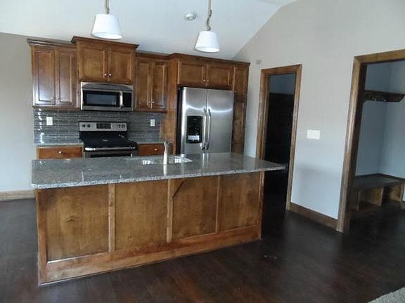 3rd image of 25316 E 30th St