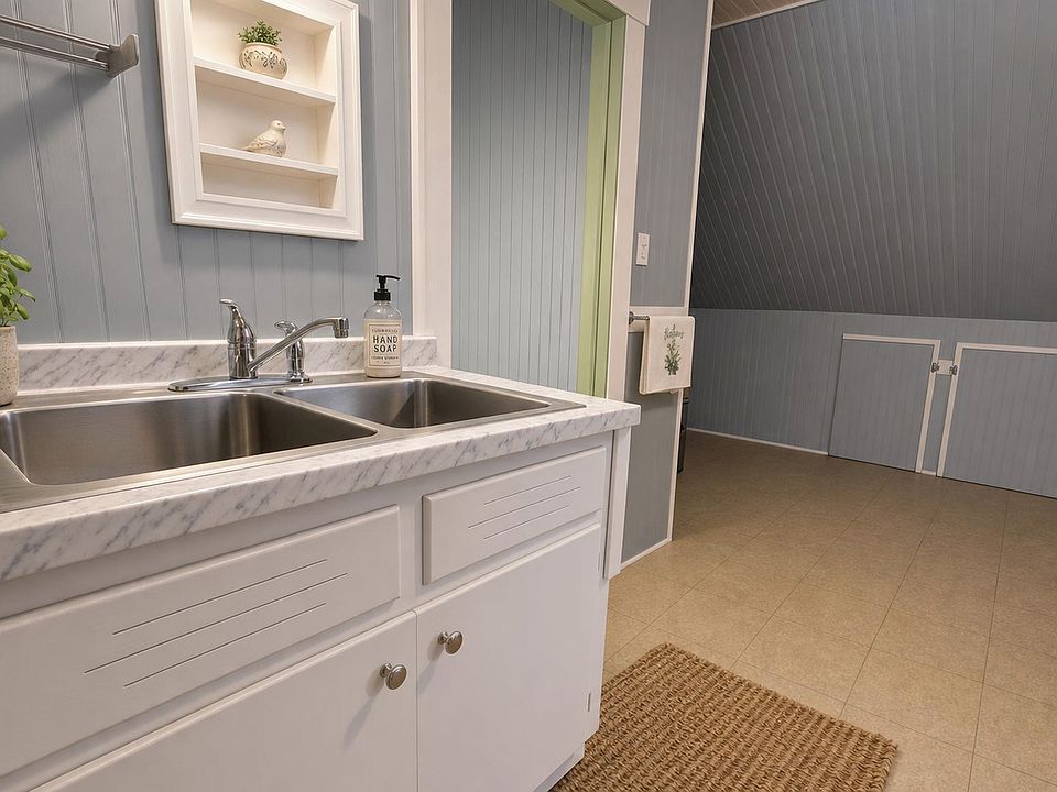 1st image of 73 S Helmer Ave #2