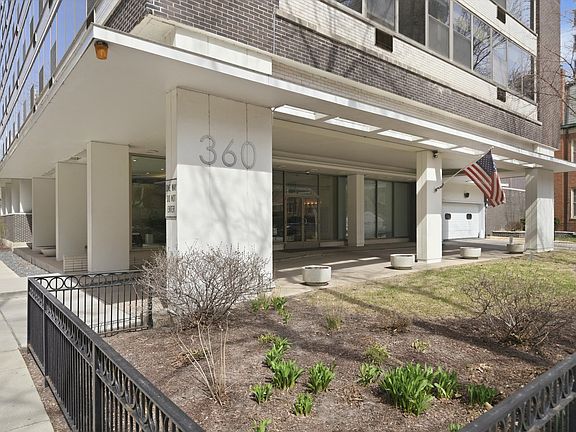 2nd image of 360 W Wellington Ave APT 3D