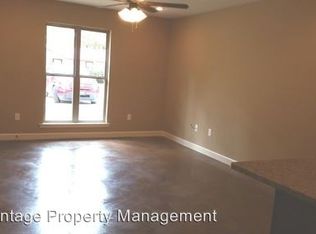 1614 Fleming St #B, Conway, AR 72032