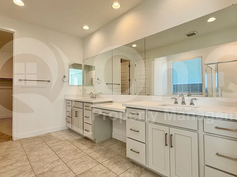 14255 W Alameda Rd — Photo 19