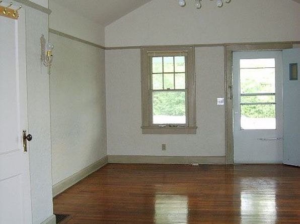 3056 Brookside Parkway North Dr