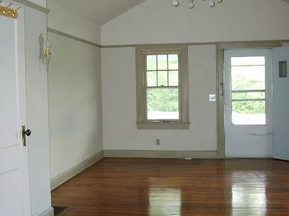 3056 Brookside Parkway North Dr, Indianapolis, IN 46201