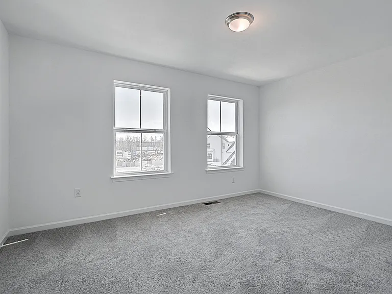 41 Long Bend Dr #14 — Photo 33