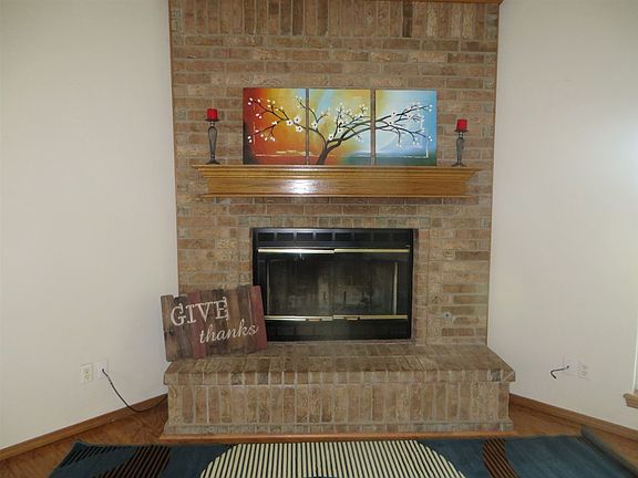 2nd image of 6709 SW Angelwood Dr
