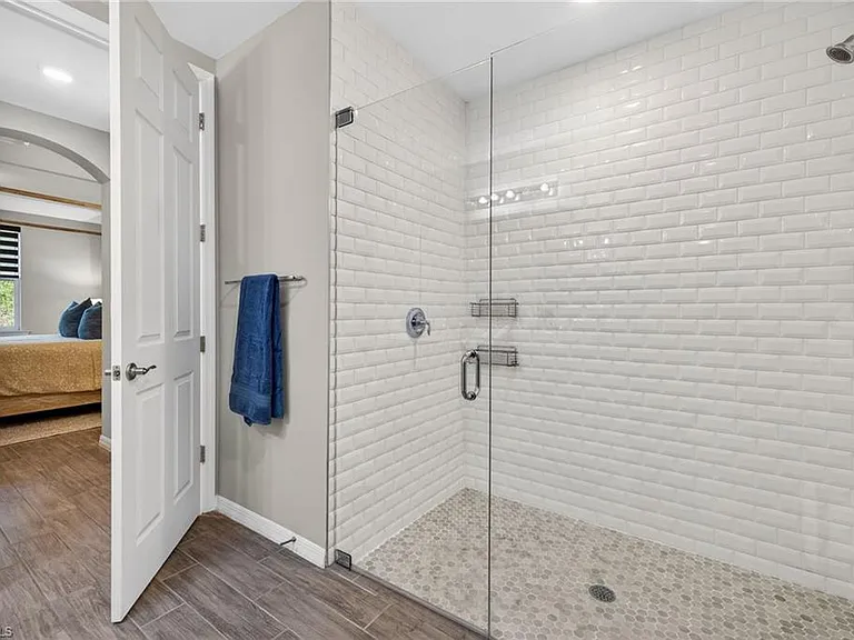 14567 Edgewater Cir — Photo 20