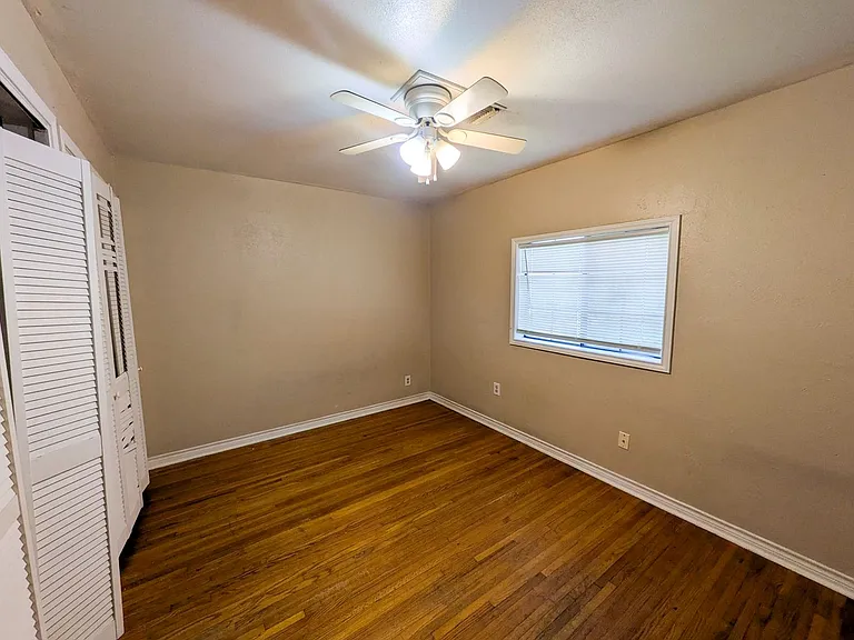 770 Peyton Dr — Photo 11