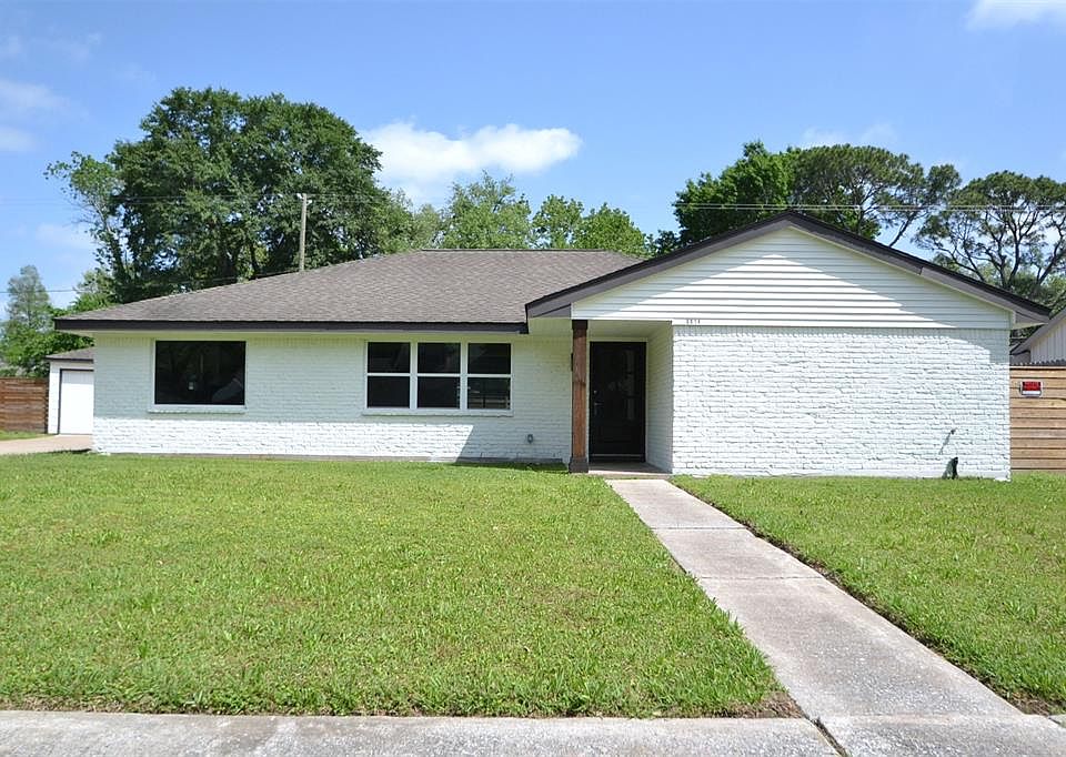 1st image of 6014 Arboles Dr