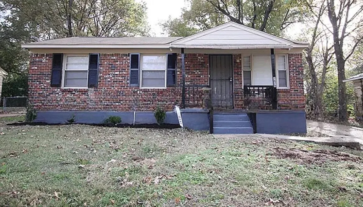 3 bed, 948 sqft, $1,150 — Photo 1