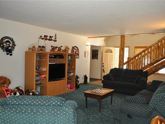 5th image of 41630 Mockingbird Dr