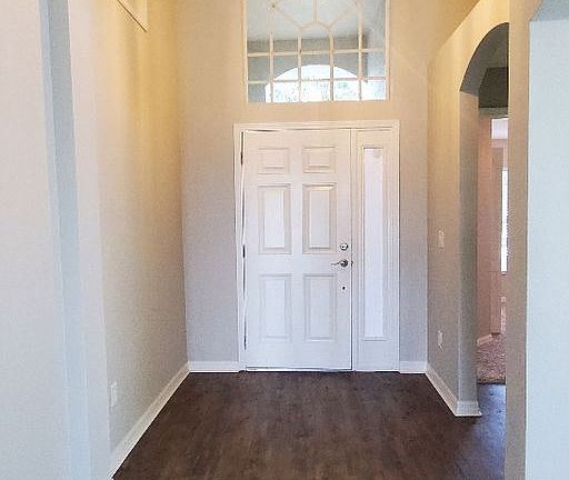 3rd image of 8102 Carriage Pointe Dr