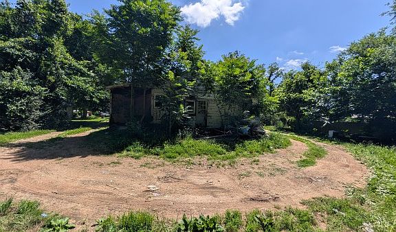 4th image of 404 N Duff Ave