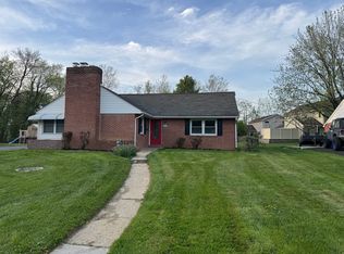 2235 Dixie Dr, York, PA 17402