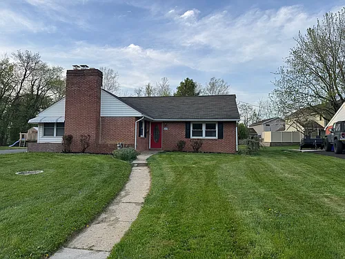 2235 Dixie Dr Photo 1