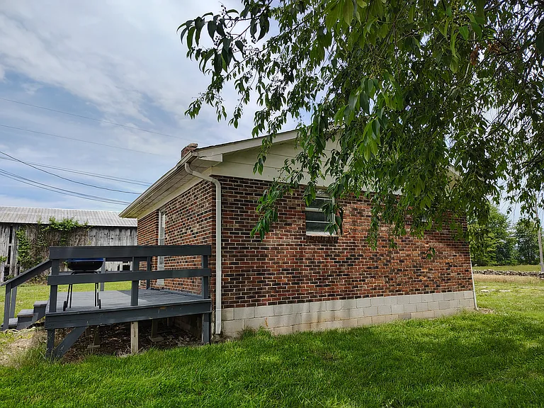 104 Lewis Kelley Rd — Photo 3