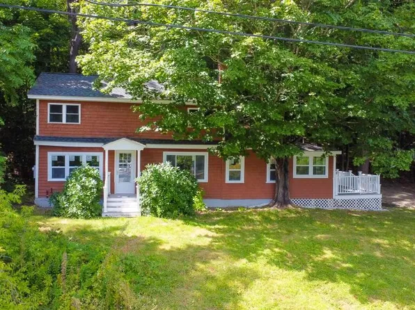 39 Smithtown Road, Pittston, ME 04345