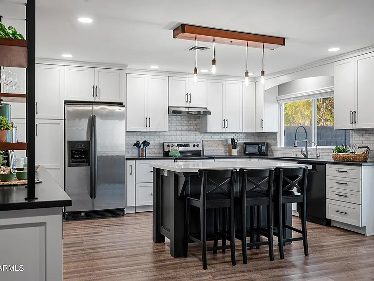 2034 W Pampa Cir — Photo 1