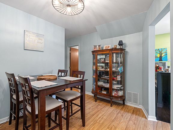 4th image of 2430 Brunswick Cir #1-D