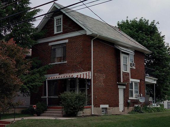 4th image of 2020 Sullivant Ave