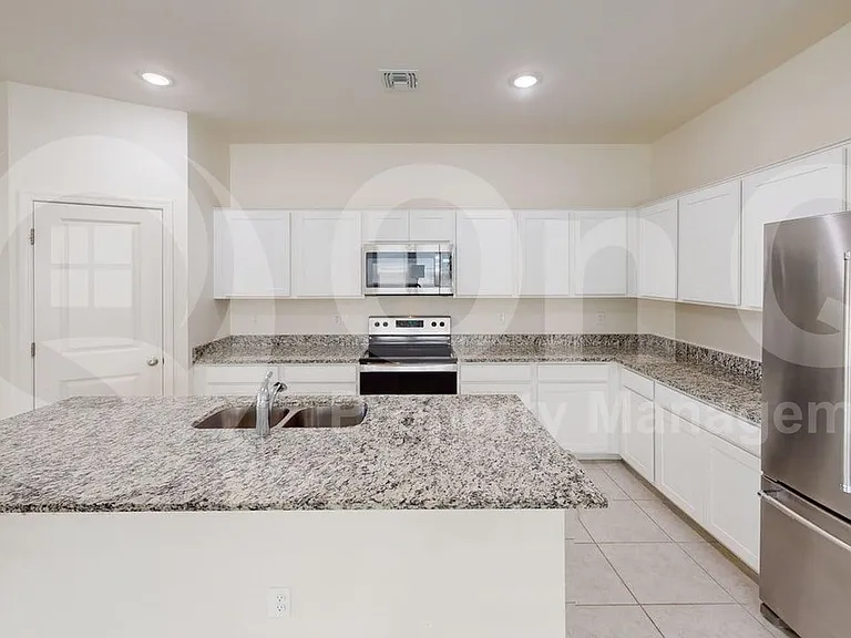 5922 E Athena Rd — Photo 6