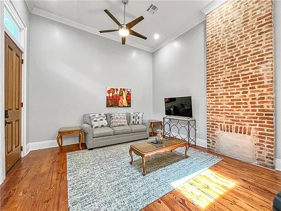 3rd image of 1124 N Dorgenois St