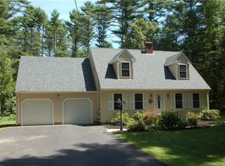 4 Moscow Brook Trl, Hope Valley, RI 02832