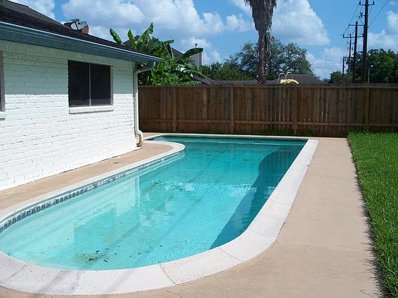 COOL OFF this Summer in a Private Pool!
