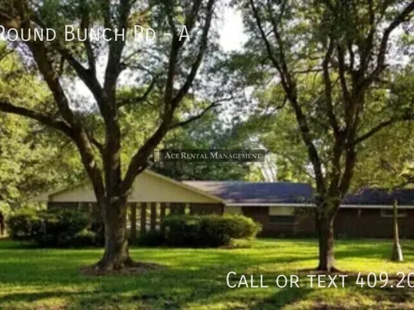 565 E Round Bunch Rd #A, Bridge City, TX 77611