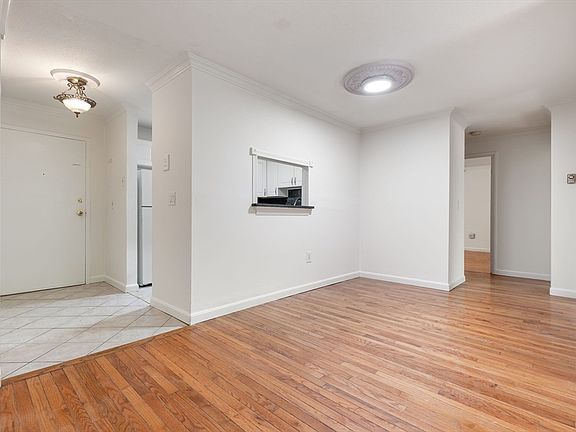 2nd image of 17 Weld St APT 11