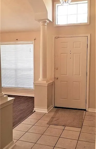 855 Autumn Ridge Rd — Photo 8