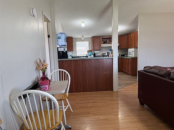 2nd image of 167 Blue Sky Ln