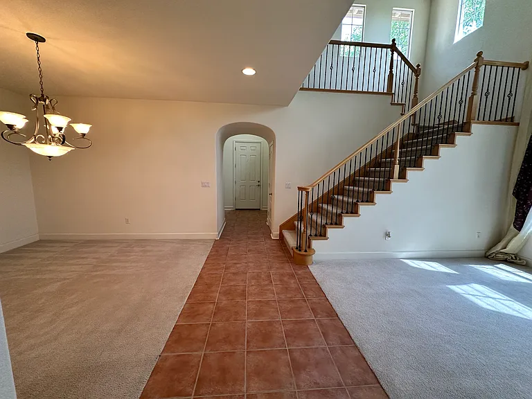 8054 Murcia Way — Photo 27