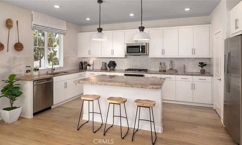 1st image of 30758 White Pines Dr