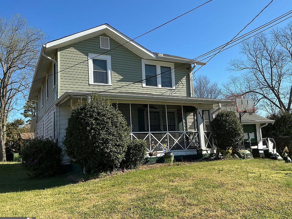 1st image of 217 Montgomery St
