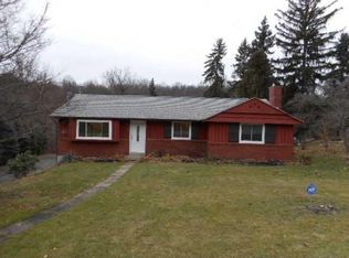 1420 Reissing Rd, Mc Donald, PA 15057