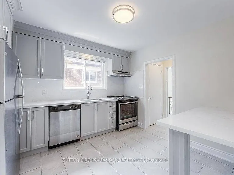 77 Garthdale Ct #2 — Photo 9