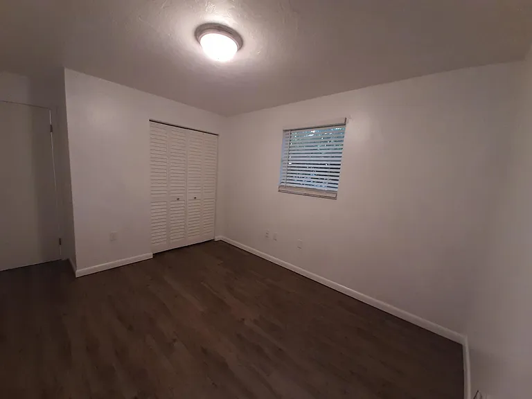 4031 Iola Dr — Photo 16