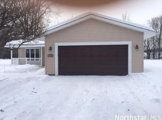 719 79th Ave N, Brooklyn Park, MN 55444