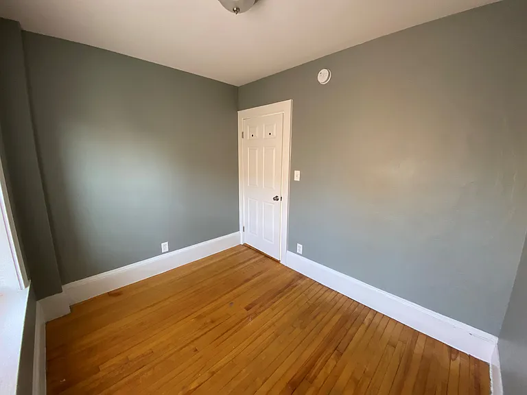 145 Main St — Photo 18