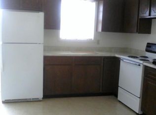 701 S Eisenhower Dr APT 2, Junction City, KS 66441